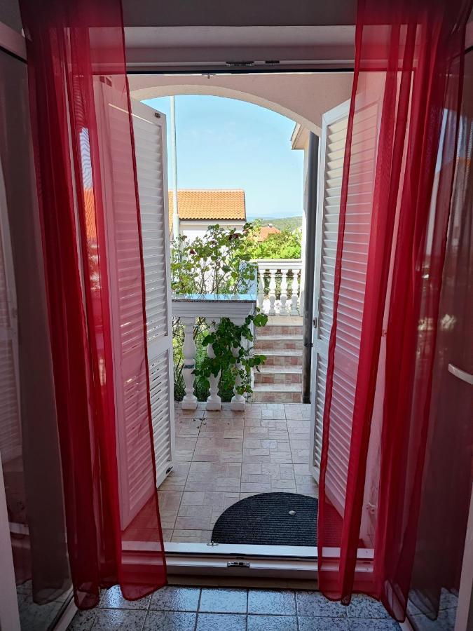Apartmani Sabira Novi Vinodolski Exterior foto