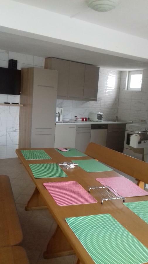 Apartmani Sabira Novi Vinodolski Exterior foto